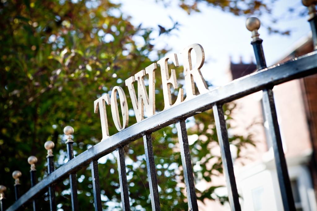 Tower House Executive Guest House Pontefract Kültér fotó