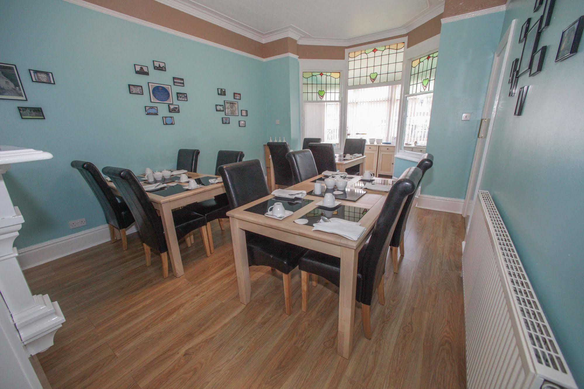 Tower House Executive Guest House Pontefract Kültér fotó